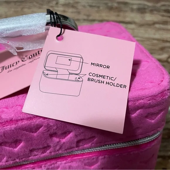 Juicy Couture - Picture 8 of 8